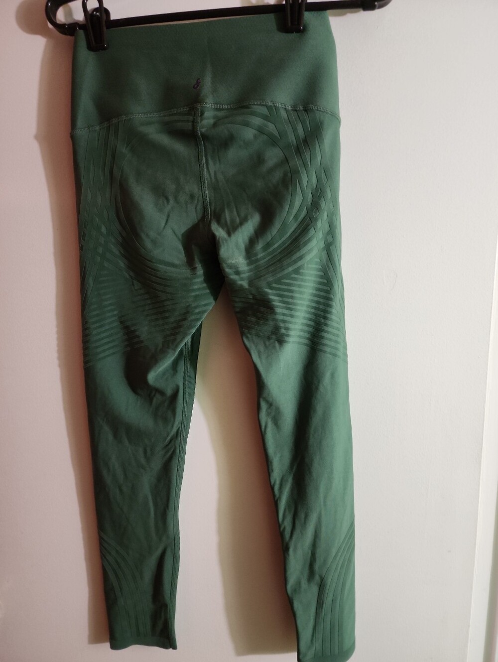 Fanka Body Sculpt Reversable Leggings- Color Green - Picture 6 of 8